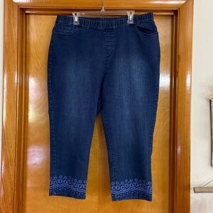 Denim & Co. Crop Elastic Waist Jeans w/Embroidery Detail - 18W